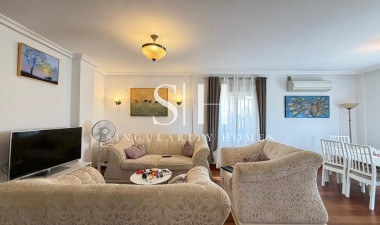 Odsprzedaż - Villa - Orihuela Costa - Lomas De Don Juan