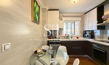 Odsprzedaż - Villa - Orihuela Costa - Lomas De Don Juan