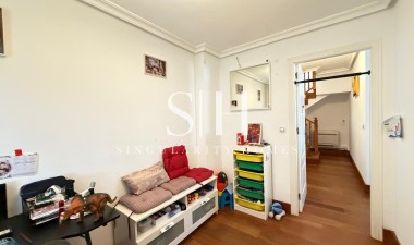Odsprzedaż - Villa - Orihuela Costa - Lomas De Don Juan