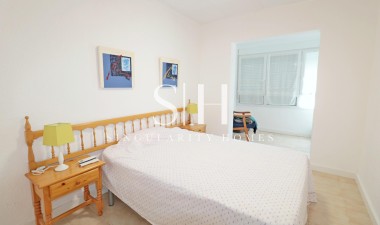 Resale - House - Torrevieja - Playa De Los Naufragos