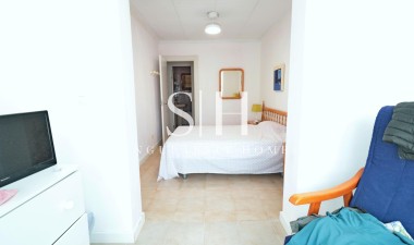 Resale - House - Torrevieja - Playa De Los Naufragos