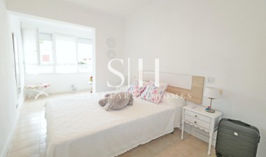 Resale - House - Torrevieja - Playa De Los Naufragos