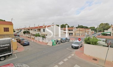 Resale - House - Torrevieja - Playa De Los Naufragos