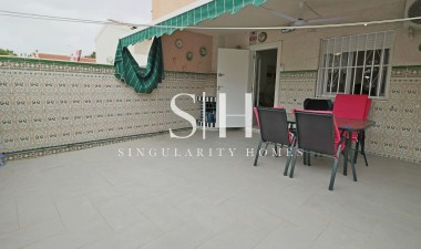 Resale - House - Torrevieja - Playa De Los Naufragos