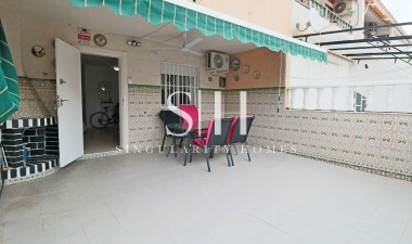 Resale - House - Torrevieja - Playa De Los Naufragos
