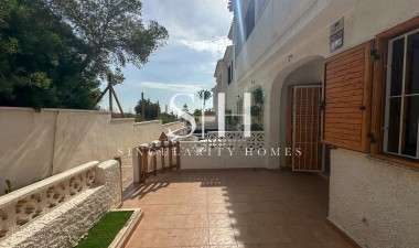 Wiederverkauf - Haus - Orihuela Costa - Costa Blanca