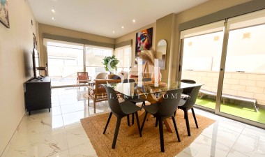 Odsprzedaż - Villa - Orihuela Costa - Costa Blanca