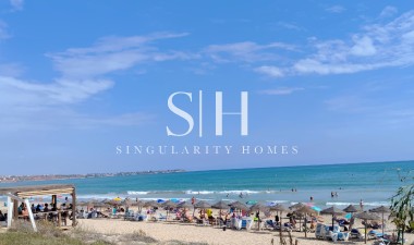 Resale - Apartment / flat - Mil Palmeras - Costa Blanca