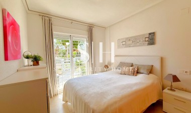 Återförsäljning - Apartament - Orihuela Costa - Villamartín