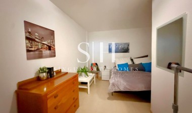 Återförsäljning - Apartament - Orihuela Costa - Villamartín