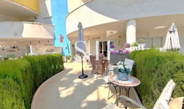 Återförsäljning - Apartament - Orihuela Costa - Villamartín