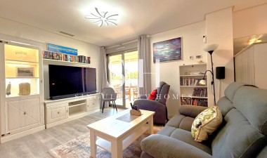 Resale - Apartament - Orihuela Costa - Los Dolses