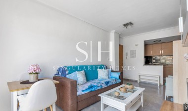 Resale - Apartment / flat - Torrevieja - Rocio Del Mar
