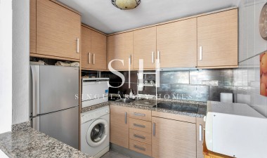 Resale - Apartment / flat - Torrevieja - Rocio Del Mar
