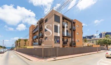 Resale - Apartment / flat - Torrevieja - Rocio Del Mar
