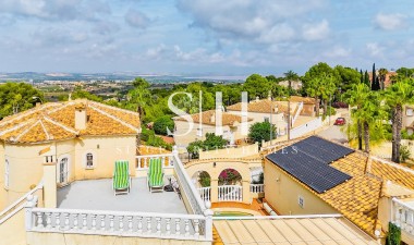 Wiederverkauf - Villa - San Miguel de Salinas - Ciudad de las comunicaciones