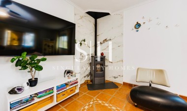 Wiederverkauf - Villa - San Miguel de Salinas - Ciudad de las comunicaciones