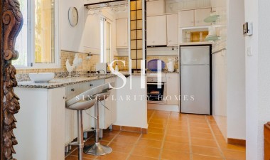 Wiederverkauf - Villa - San Miguel de Salinas - Ciudad de las comunicaciones