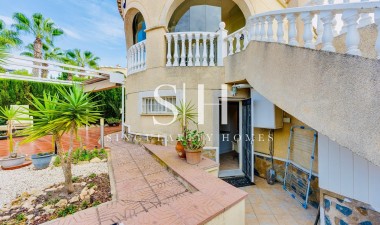Wiederverkauf - Villa - San Miguel de Salinas - Ciudad de las comunicaciones
