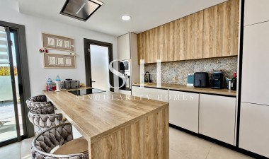 Resale - Villa - San Miguel de Salinas - Blue Lagoon - Galán