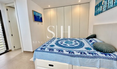 Resale - Villa - San Miguel de Salinas - Blue Lagoon - Galán