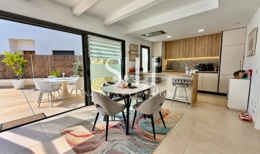 Resale - Villa - San Miguel de Salinas - Blue Lagoon - Galán
