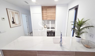 Resale - Apartment / flat - Pilar de la Horadada - Costa Blanca