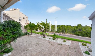 Resale - Bungalow - Orihuela Costa - Costa Blanca