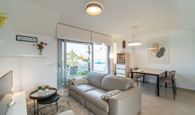 Resale - Bungalow - Vista Bella Golf Resort - Inland