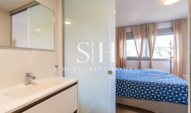 Resale - Bungalow - Vista Bella Golf Resort - Inland