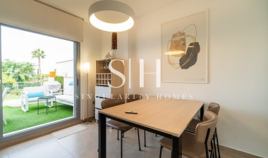 Resale - Bungalow - Vista Bella Golf Resort - Inland