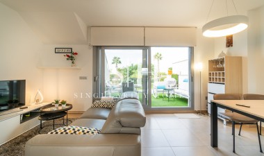 Resale - Bungalow - Vista Bella Golf Resort - Inland