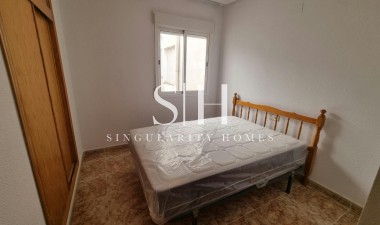 Resale - Apartment / flat - Torrevieja - Centro