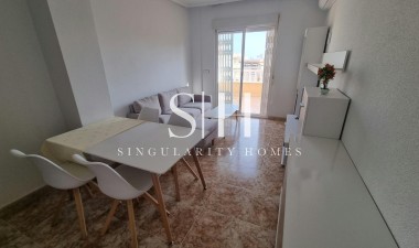 Resale - Apartment / flat - Torrevieja - Centro