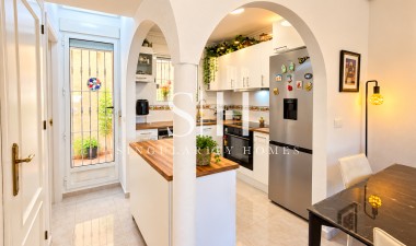 Resale - House - Orihuela Costa