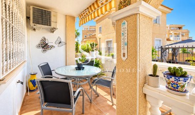 Resale - House - Orihuela Costa