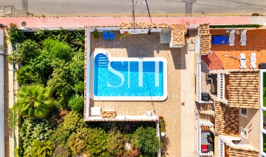Resale - House - Orihuela Costa
