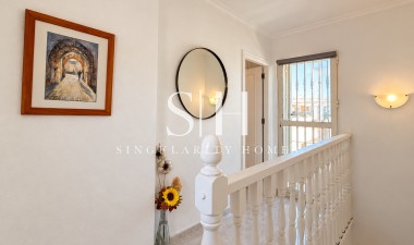 Resale - House - Orihuela Costa