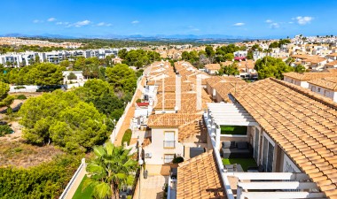 Resale - House - Orihuela Costa