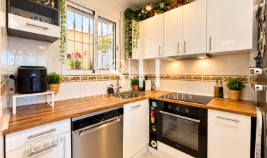 Resale - House - Orihuela Costa