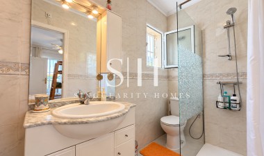 Resale - House - Orihuela Costa