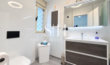 Resale - House - Mil Palmeras - Costa Blanca