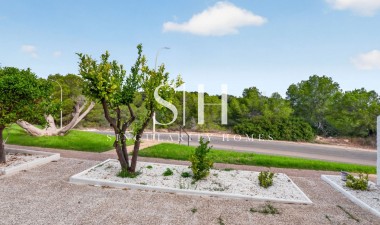 Återförsäljning - Lägenhet / lägenhet - Orihuela Costa - Villamartín