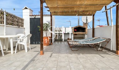 Resale - Bungalow - Torrevieja - La Siesta - El Salado -  Torreta