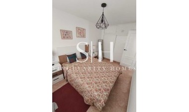 Resale - Apartment / flat - Torrevieja - PARQUE DE LAS NACIONES