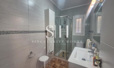Odsprzedaż - Villa - Torrevieja - Los Balcones - Los Altos del Edén