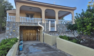 Odsprzedaż - Villa - Torrevieja - Los Balcones - Los Altos del Edén