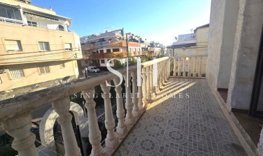 Odsprzedaż - Dom - Torrevieja - Habaneras