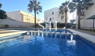 Odsprzedaż - Dom - Torrevieja - Habaneras