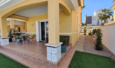 Resale - Villa - Orihuela Costa - Cabo Roig